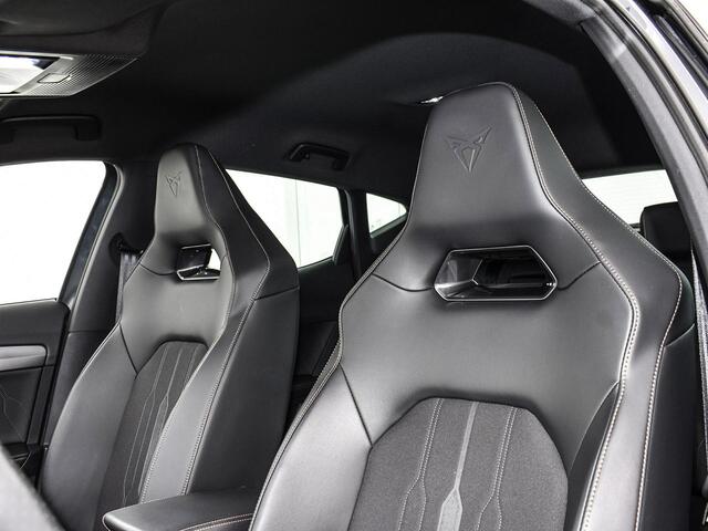 Cupra Formentor 1.4 245pk DSG e-Hybrid VZ Performance · 360 Camera · Stuur- & Stoelverwarming · Keyless · Inklap. Trekhaak · ACC · Side Assist ·