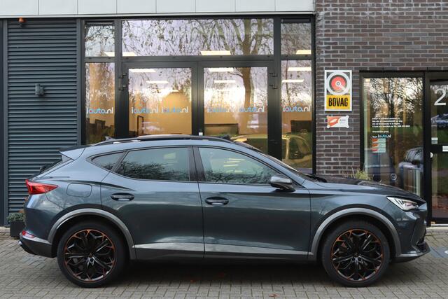 Cupra Formentor 1.4 e-Hybrid 180kW/245pk VZ Performance Pano/Matrix LED/Kuipstoelen/360Camera/Keyless/DCC/Virtual Cockpit/19"