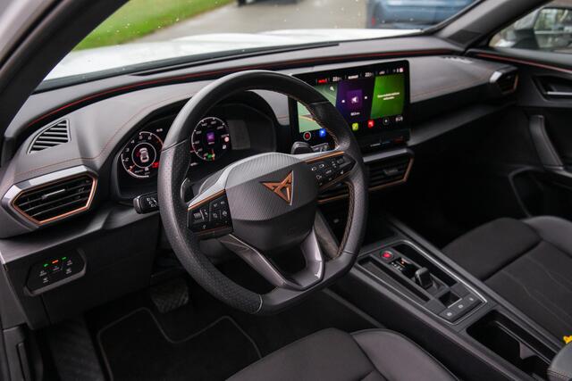 Cupra Formentor 1.5 TSI Business Edition , Adap. cruise, Keyless entry, Sfeerverlichting,