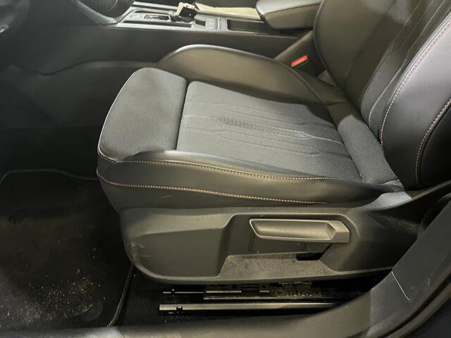 Cupra Formentor 1.4 e-Hybrid VZ Performance / AUTOMAAT/ 245 PK/ FULL LINK/ PARK.SENSOREN + CAMERA/ STOEL-STUUR VERWARM./ NAVI/ DIGITAL DASH/ RIJ-MODI/ CLIMA/ DAB/ 19' LMV