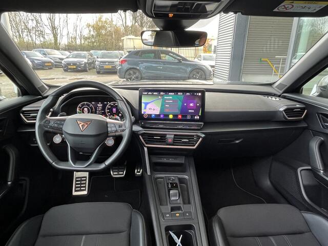 Cupra Formentor 1.4 e-Hybrid DSG VZ Black Edition / Panorama dak / Geheugen stoelen / Navigatie / Stoelverwarming / Achteruitrij camera