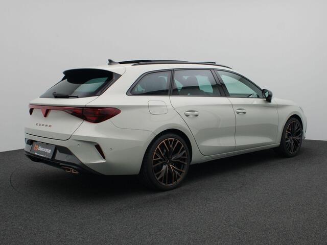 Cupra Leon Sportstourer 1.5 TSI e-Hybrid VZ Performance 272 PK DSG matrix led, schuif-kanteldak, achteruitrijcamera, stuur-stoelverwarming, adaptive cruise met travel assist, elek. verstelbare voorstoel, side assist, keyless, 19" lichtmetaal