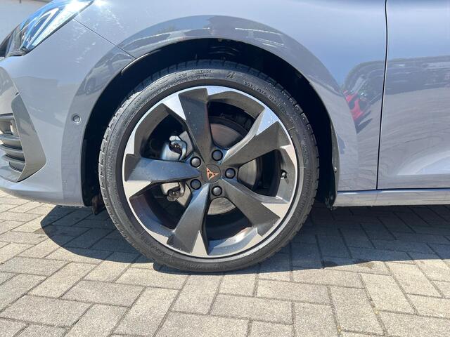 Cupra Leon Sportstourer 1.5 eTSI Business Edition Plus schuif/kanteldak