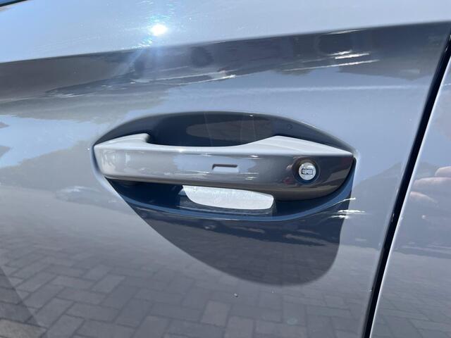 Cupra Leon Sportstourer 1.5 eTSI Business Edition Plus schuif/kanteldak