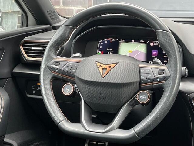 Cupra Leon Sportstourer 1.4 E-HYBRID VZ 245PK - PANO - CAMERA - 19 INCH