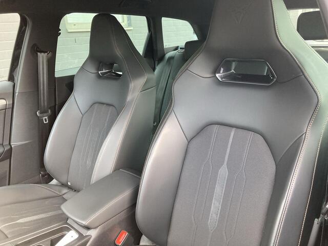 Cupra Leon Sportstourer 1.4e-Hybrid 180kW/245PK VZ DSG · Keyless · Navigatie · Camera + Parkeersensoren