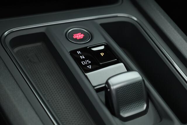 Cupra Leon Sportstourer 1.4 e-Hybrid | Pano | Adapt. Cruise | Camera | Keyless | Memory seat | Apple CarPlay