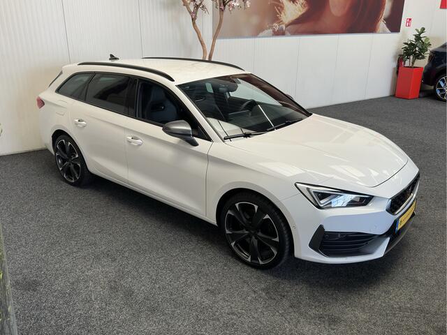 Cupra Leon Sportstourer 1.4 e-Hybrid VZ Business NAVIGATIE ADAPTIVE CRUISE CONTROL APPLE CARPLAY/ANDROID RIJSTROOKSENSOREN ACHTERUITRIJCAMERA ZEER MOOI !! 3010