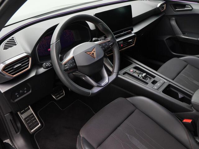 Cupra Leon Sportstourer 1.4 245 Pk Automaat e-Hybrid VZ Adrenaline | Full LED | Camera | Carplay | Adaptive Cruise | Elektrische Achterklep | Sensoren | Climate Control | 19 Inch