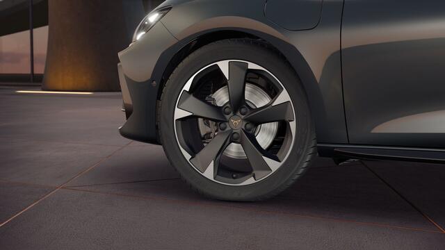 Cupra Leon Sportstourer 1.5 TSI e-Hybrid 204 6DSG Business | Achteruitrijcamera | Digitaal instrumentenpaneel (Virtual Cockpit) | Draadloze Apple CarPlay(TM), Android Auto(TM)