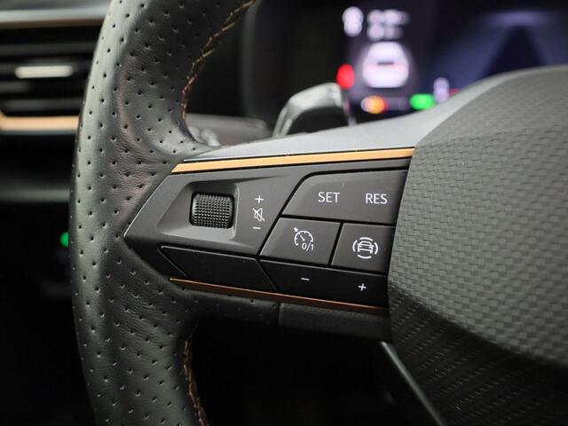 Cupra Leon Sportstourer 1.4e-Hybrid 180kW/245PK VZ DSG · Panoramadak · Leder/stof · Apple/Android Car Play ·