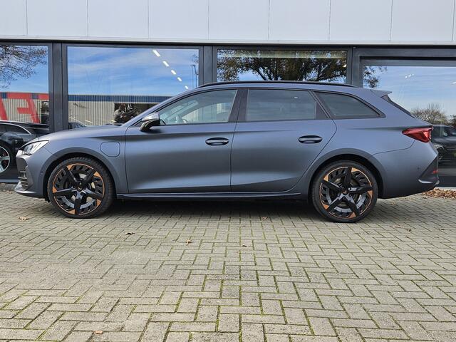Cupra Leon Sportstourer 1.4 e-Hybrid VZ Copper Edition + PANO DAK + CAMERA + MEMORY + LED