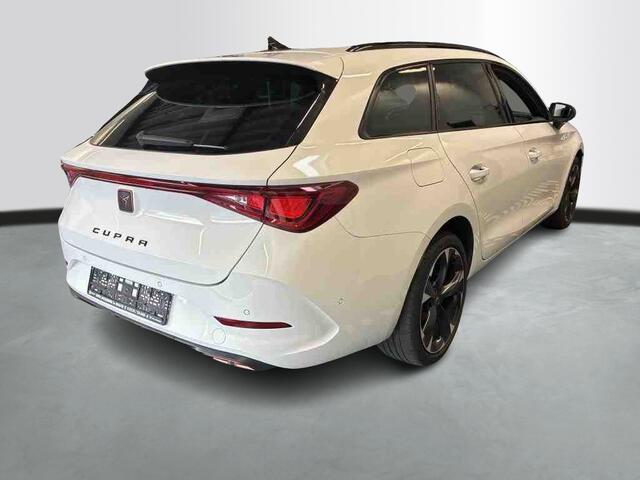 Cupra Leon Sportstourer 1.4 TSI eHybrid 204pk PHEV Adrenaline / Panoramadak / Elektrische achterklep / Navigatie / Wordt Verwacht