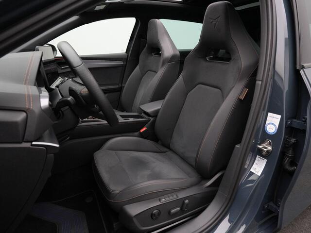 Cupra Leon Sportstourer 1.5 TSI e-Hybrid 272 pk VZ Performance | Panoramadak | Leder/alcantara | Geheugenstoel | Adaptief onderstel | Stuur-/stoelverwarming