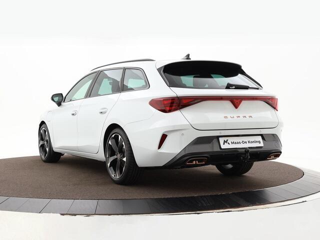 Cupra Leon Sportstourer 1.5 Tsi 204pk DSG e-Hybrid Business · Camera · Apple/Android Car Play · Elek. Trekhaak · Elek. Achterklep · 18'' Inch · Garantie t/m 20-05-2028 of 90.000km