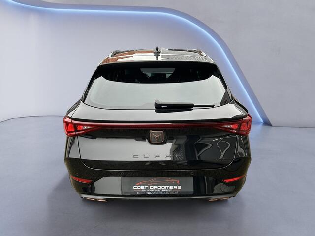Cupra Leon Sportstourer 1.4 e-Hybrid Apple & Android Carplay/Sportstoelen verwarmd/Park. Sens./Keyless/Sfeerverlichting/18'' LMV/ Navi/(MET GARANTIE*)