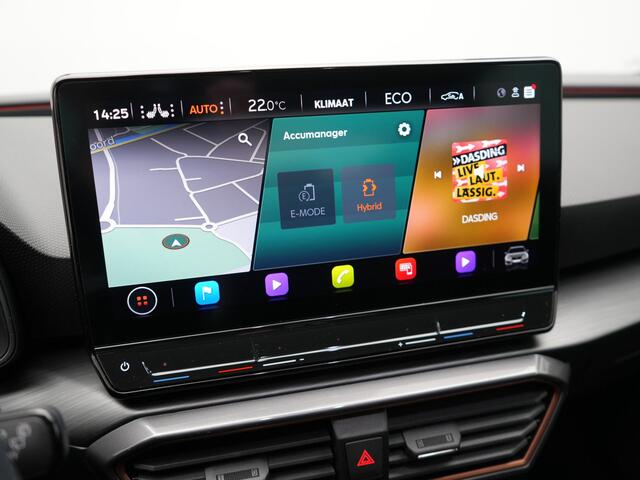 Cupra Leon Sportstourer 1.4 e-Hybrid VZ Adrenaline Plug In Hybrid 245pk PHEV | Trekhaak Af Fabriek | Adaptive Cruise | Camera | Sportstoelen Memory & Verwarmd | Trekhaak af Fabriek | Virtual | 19"L.M | Camera | Keyless | Apple Carplay | Sfeerverlichting | Navigat