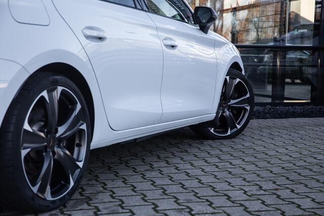 Cupra Leon Sportstourer 1.4 e-Hybrid VZ Performance , Adap. cruise, Trekhaak,