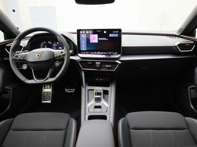 Cupra Leon Sportstourer 1.5 TSIe-Hybrid 150kW/204PK DSG · Apple/Android Car Play· Camera + Parkeersensoren · LED · Garantie tot 10-07-2028 of 90000km.