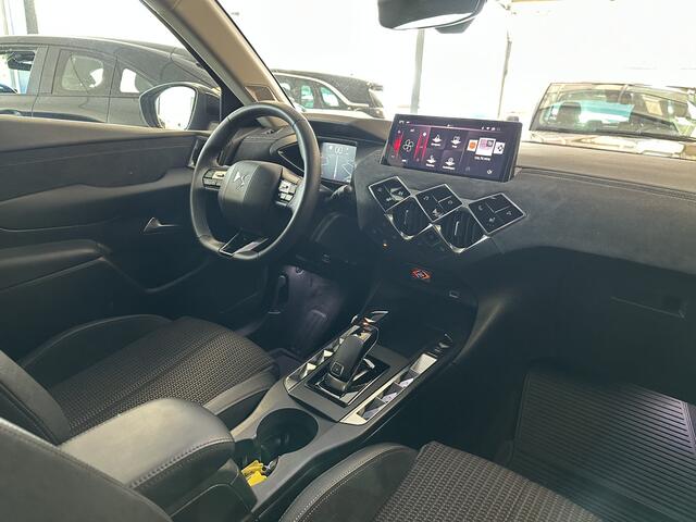 DS DS 3 1.2 PureTech Performance Line Automaat/Stoelverwarming/Camera/ECC.