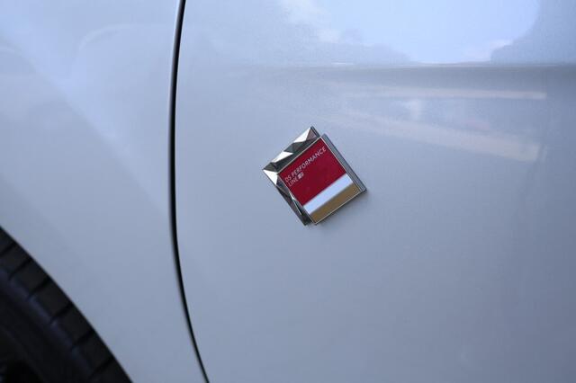 DS DS 3 1.2 Performance Line *Parelmoer*LED*