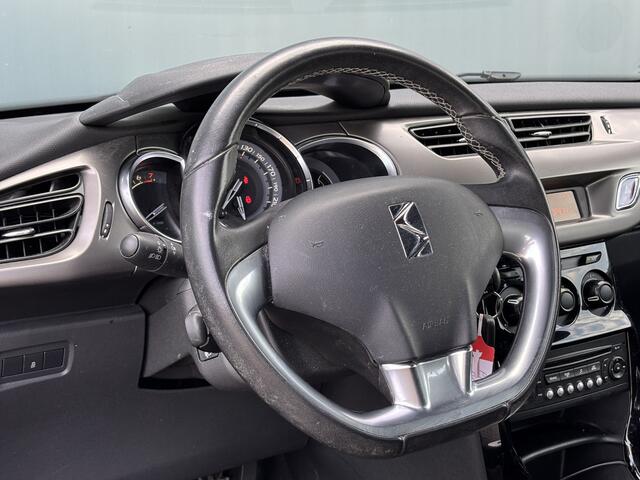 DS DS 3 BWJ 2017 1.2 82 PK So Chic AIRCO / CRUISE / CHROOM / LMV / TWO TONE LAK / LED