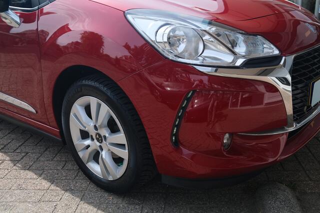 DS DS 3 1.2 PureTech So Chic Navi | Sensoren | Sportstoelen | LM velg