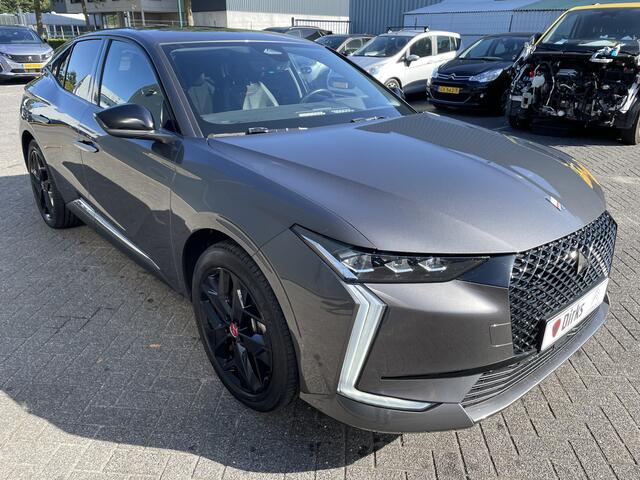DS DS 4 225pk Performance Line+ (Camera - Keyless Entry - Adaptieve Cruise Controle - Navigatie - DS LED - 19"Zwart - DS Iris)