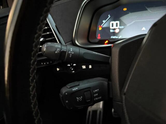 DS DS 7 Crossback DS Performance Line NL Auto 360 Cam Xenon Led Groot Navi Leder/ Alcantara Cruise Lmv Veel Opties!