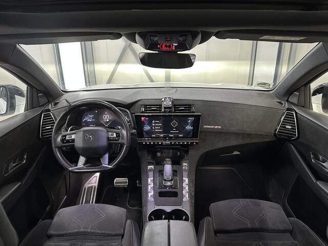 DS DS 7 Crossback 1.6 PureTech Performance Line 181pk | Elek. Pano | Trekhaak | Focal HIFI Sound | Elek. stoelen