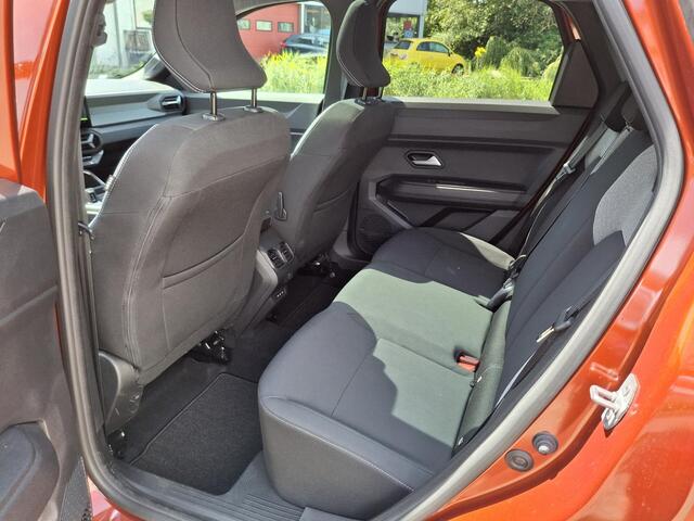 Dacia Bigster 1.8 Hybrid 155 Launch Edition |BTW |AUTOMAAT| Stoel/Stuur & Voorrruitverwarming| Cruise & Climate Control| Panoramisch Schuifkanteldak| 19"LM Velgen| Navigatie |