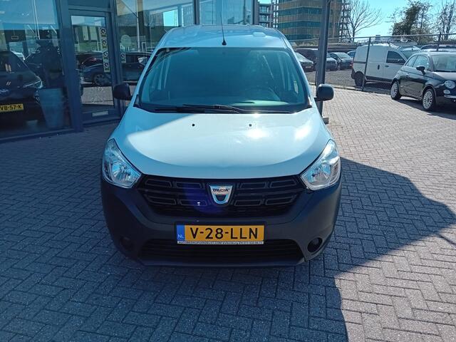 Dacia DOKKER 1.6 MPI 100, Airco, Multimedia voorbereiding, Bluetooth telefoonverbinding, Elektrische ramen, Elektrische spiegels, Centrale vergrendeling met afstandsbediening, BOVAG