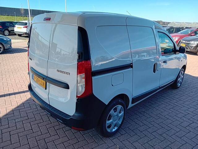 Dacia DOKKER 1.6 MPI 100, Airco, Multimedia voorbereiding, Bluetooth telefoonverbinding, Elektrische ramen, Elektrische spiegels, Centrale vergrendeling met afstandsbediening, BOVAG