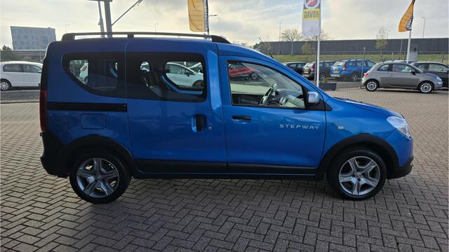 Dacia DOKKER 1.3 TCe Stepway 131 PK , AIRCO, Multimediasysteem, Navigatie, Achteruitrijcamera, Cruise control, Bluetooth, Parkeersensoren, Elektrische ramen en spiegels, BOVAG GARANTIE