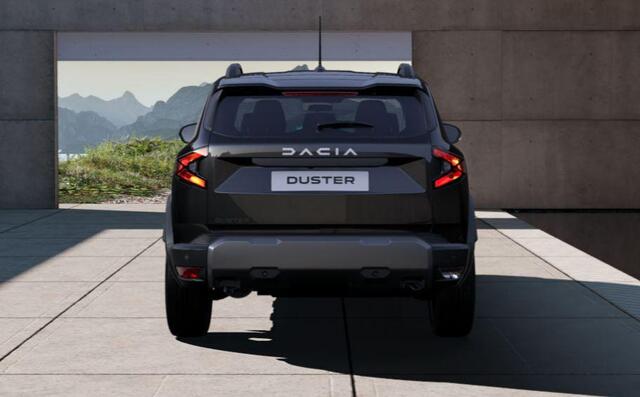 Dacia DUSTER 1.3 TCe 130 mild hybrid Journey / Demo / 360 Camera / PDC Voor + Achter / Apple Carplay & Android Auto / Keyless / NAP / DAB /