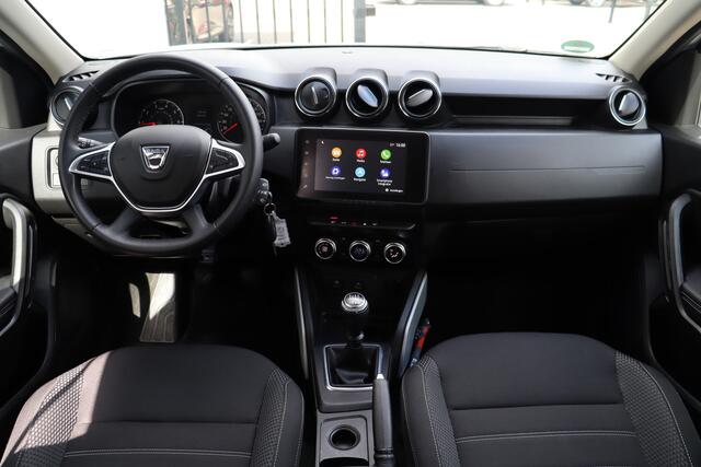 Dacia DUSTER 1.0 TCe Bi-Fuel Prestige | Navigatie | Cruise Control | Climate Control | DAB | Trekhaak