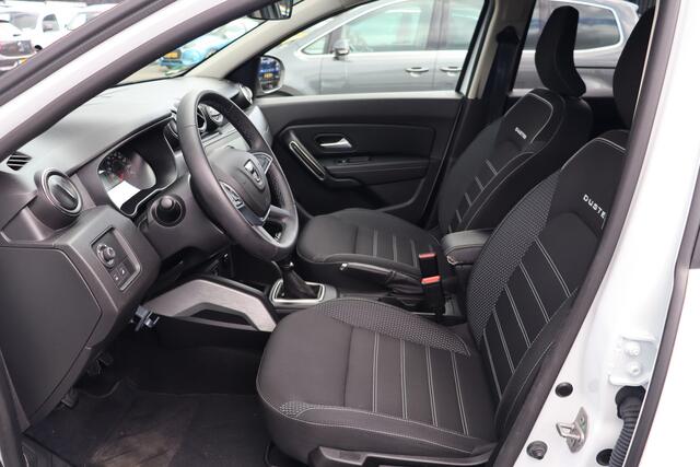 Dacia DUSTER 1.0 TCe Bi-Fuel Prestige | Navigatie | Cruise Control | Climate Control | DAB | Trekhaak