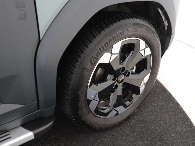 Dacia DUSTER 1.2 TCe 130 mild hybrid 4x4 Extreme | 4X4 | Navigatie | 360 Camera | Carplay | Parkeersensoren | Lichtmetalen velgen 18"