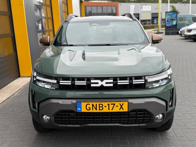 Dacia DUSTER TCe 130pk Mild Hybrid 4x4 Extreme Trekhaak Achteruitrijcamera 1500kg TREKGEWICHT Parkeersensoren voor + Achter