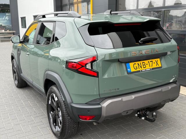 Dacia DUSTER TCe 130pk Mild Hybrid 4x4 Extreme Trekhaak Achteruitrijcamera 1500kg TREKGEWICHT Parkeersensoren voor + Achter