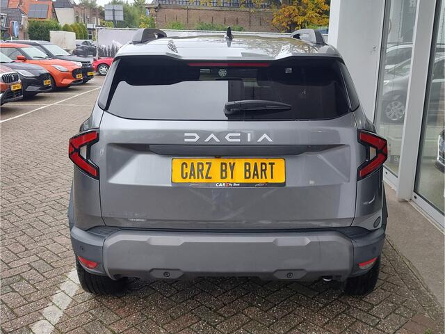 Dacia DUSTER 1.6 HYBRID 140 JOURNEY AUTOMAAT Dodehoeksensoren | 360 Camera | Keyless