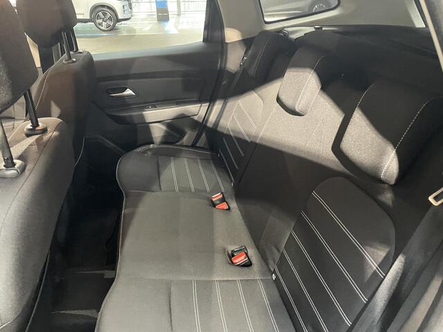 Dacia DUSTER 1.2 TCe Prestige Navigatie | Climate controle | Sidebars
