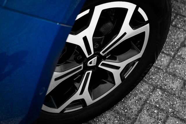 Dacia DUSTER 1.0 TCe Bi-Fuel Prestige | Trekhaak | Sidesteps | Camera achter | Climate controle | | incl. Bovag rijklaarpakket met 12 maanden garantie |