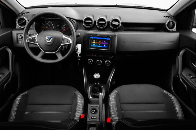 Dacia DUSTER 1.0 TCe Bi-Fuel Prestige | Trekhaak | Sidesteps | Camera achter | Climate controle | | incl. Bovag rijklaarpakket met 12 maanden garantie |