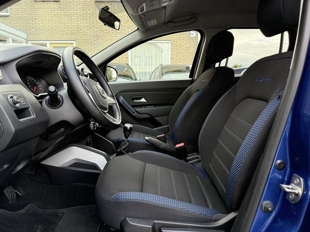 Dacia DUSTER 1.3 TCe 150pk Serie Limitee 15th Anniversary Trekhaak, 360 camera