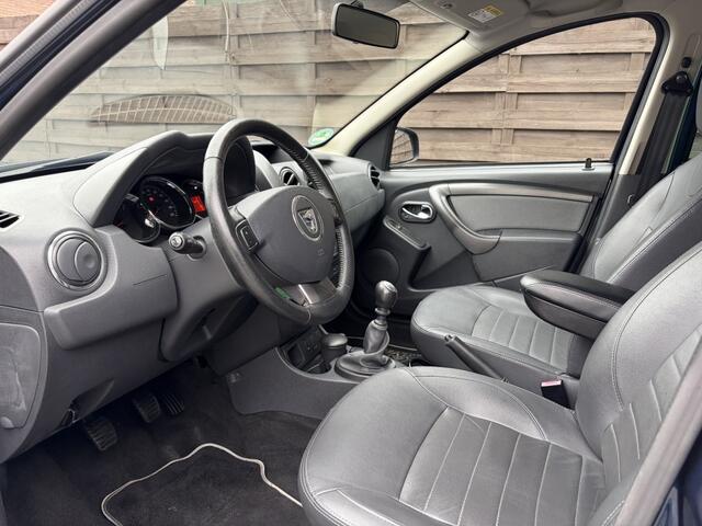 Dacia DUSTER 1.2 TCe 4x2 Prestige / Nieuwe ketting / Airco / Trekhaak / NAP