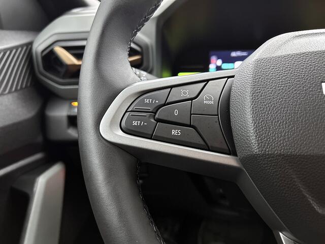 Dacia DUSTER 1.6 Hybrid 140 Extreme Trekhaak, 360 camera, Winter pack