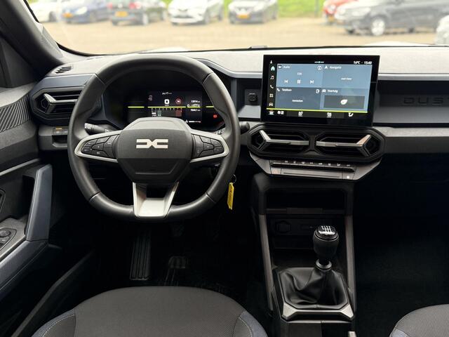 Dacia DUSTER 1.2 TCe 130 mild hybrid Expression | Navigatie | Achteruitrijcamera | Stoelverwarming | LED | DAB | Cruise Control | Airco | Parkeersensoren | Lichtmetaal |