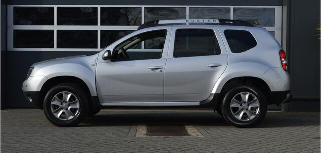 Dacia DUSTER 1.2 TCe 4x2 Lauréate | PDC/Airco/Trekhaak |