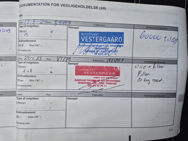 Dacia DUSTER 1.3 TCe 150 Extreme Automaat / Trekgewicht 1500 kg / Dealer onderhouden / Trekhaak vast / Stoelverwarming / Achteruitrijcamera / Cruise control / Keyless Entry/Start / Apple Carplay Android Auto / Climate control /